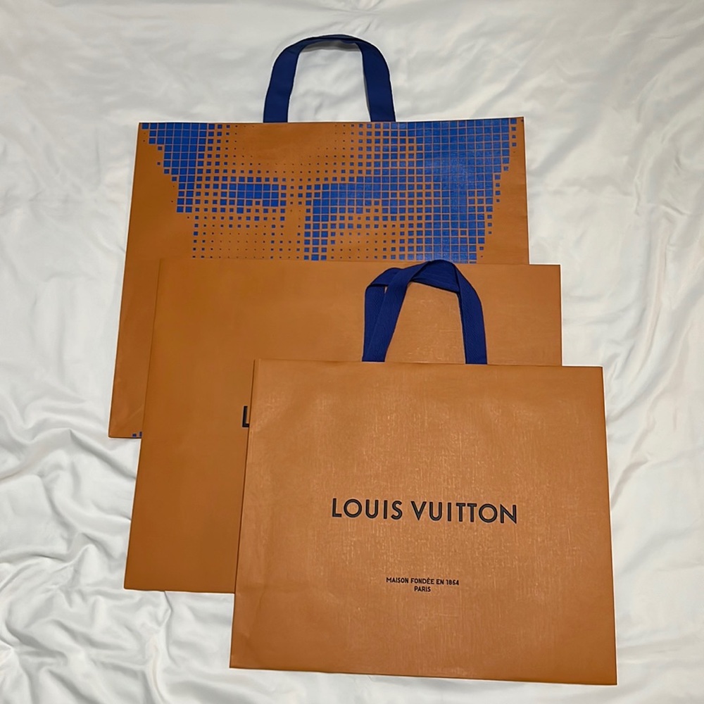 Louis Vuitton Shopping Bags